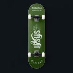 Jesus é o caminho, a vida, o skate da verdade<br><div class="desc">Jesus IS Way,  Life,  Truth Skateboard com "IS" monograma e citação cristã "Jesus é modo,  vida,  camiseta da verdade" em caligrafia mista e tipografia minimalista. Esta moda,  design de fé moderna é a dádiva perfeita e a declaração de moda. #cristão #religião #escritura #fé #bíblia #jesus</div>