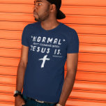 Jesus está de volta à camiseta<br><div class="desc">Camisa cristã com o verso bíblico da Revelação 14 (Jesus está voltando). Em caligrafia mista e tipografia minimalista. Esta moda,  design de fé moderna é a dádiva perfeita e a declaração de moda. #cristão #religião #escritura #fé #bíblia #jesus</div>