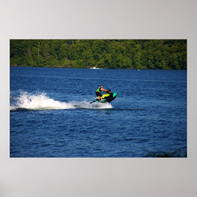 Jet Ski no lago Poster (Frente)