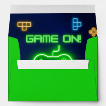 Jogo em verde-neon e envelope azul