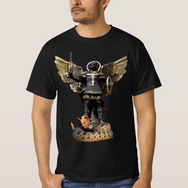Kiev, Ucrânia Camiseta Arcanjo Matando Putin (Frente)
