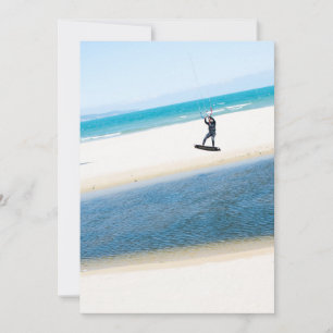 Kitesurfer aumenta o ar