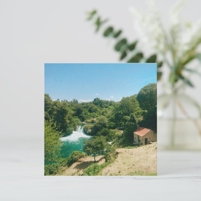 Krka Waterfall - Parque Nacional de Krka - Croácia (Em pé/Frente)