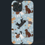 Labradoodle / Ossos e patas de Goldendoodle<br><div class="desc">Cães de Labradoodle/Goldendoodle bonitos sentam-se e ficam de pé e rollover com creme,  damasco,  chocolate,  casacos pretos e participas com ossos de cão espalhados e padrões de pegadas.</div>