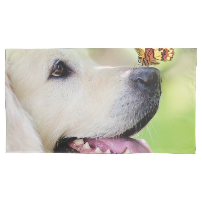 Labrador E Travesseiro decorativo De Borboleta (Frente)