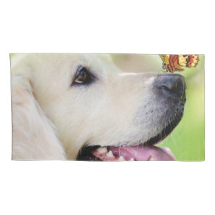 Labrador E Travesseiro decorativo De Borboleta