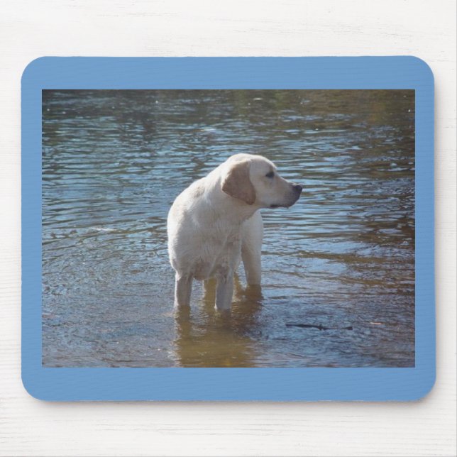 Labrador retriever Mousepad no lago (Frente)