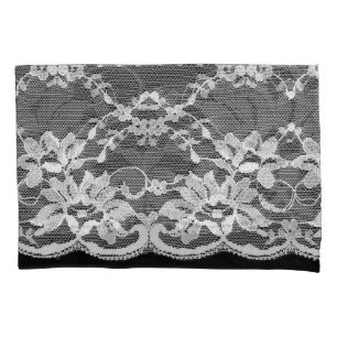 Lace floral branco: fundo preto.