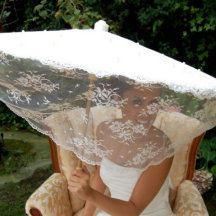 Lace Ivory & Cream Parasol w/Swarovski Pearls