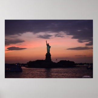 Lady Liberty no Sunset Poster