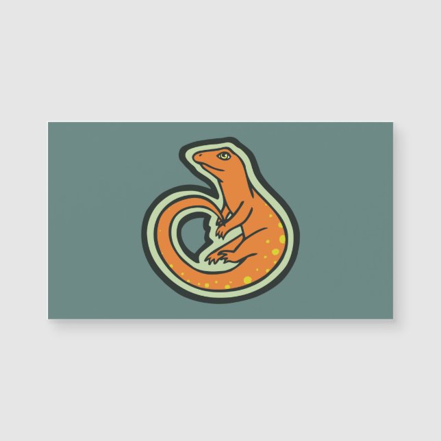 Lagarto alaranjado da cauda longa com os pontos (Frente)