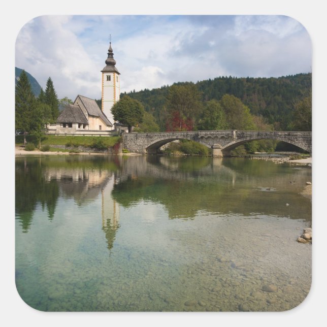 Lago Bohinj com igreja com autocolante na Eslovêni (Frente)