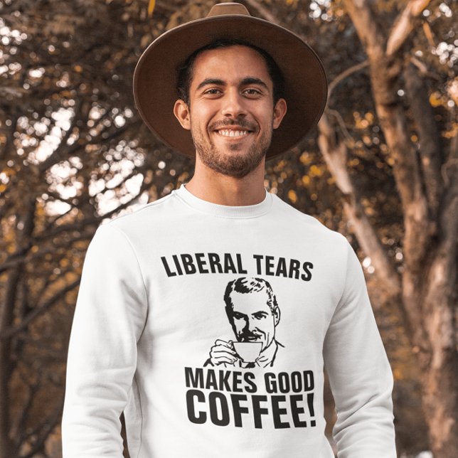 LÁGRIMAS LIBERAIS FAZEM BOM CAFÉ! T-Shirts masculi (Criador carregado)