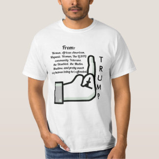 Lançando o pássaro e a camisa de Donald Trump
