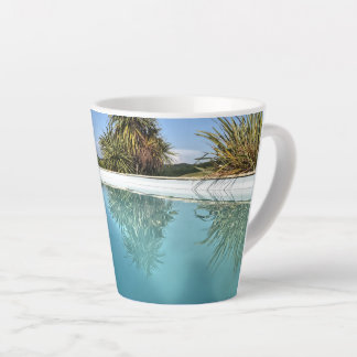 Latte Caneca de Café com Tons Azuis