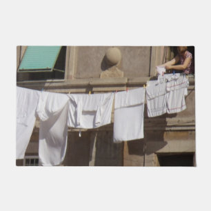 Lavagem em linha de roupa a partir de tapete de po