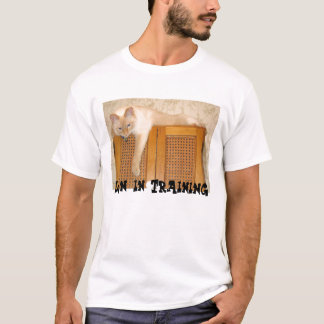 Leão no treinamento. camisa