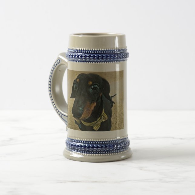 LeBron, a Caneca de cerveja da cerveja Dachshund (Frente Esquerda)