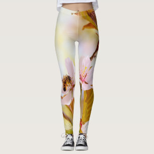 Legging Abelha Em Uma Flor De Cereja
