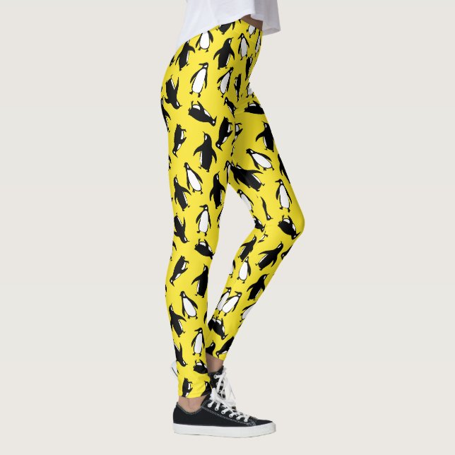 Legging Adorável padrão de pinguim branco e preto em fundo (Direita)