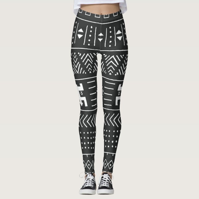 Legging Arte Tribal Africana: Preto Geométrico e Branco (Frente)