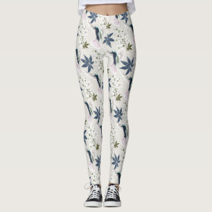 Legging Beijos e flores brancas.