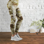 Legging Camuflagem Verde do Exército do Yee<br><div class="desc">Um padrão de camuflagem elegante,  texturizado,  com azeitona escura e clara como cores dominantes,  e um logotipo iemenita grande. Primeira publicação: 5.1.2023.</div>
