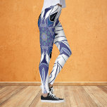 Legging Cartoon Mandala Flor Azul Roxo e Branco<br><div class="desc">Este design de flor de mandala funky apresenta azul,  roxo e branco no estilo de desenho animado. Visuais geométricos triplos para o hippie moderno ou amante de cores vibrantes!</div>
