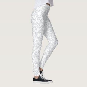 Legging Cinzas e Pernas Florais Brancas