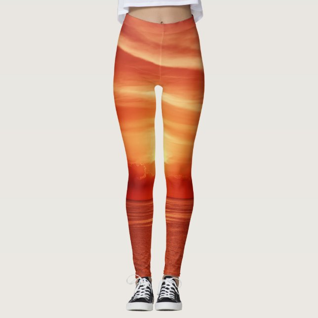 Legging Colorida nascença no mar, nuvens dramáticas. (Frente)