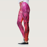 Legging Corante vermelho e magenta Psicodélico de Starburs<br><div class="desc">Estas leggings apresentam um design de gravata psicodélico que lembra a contracultura hippie dos anos 60. Perfeito para ioga,  correndo,  trabalhando na academia,  ou apenas quando você quer vestir umas fotos sexy bonitinhas. As cores incluem tons de vermelho,  rosa,  magenta e fuchsia.</div>