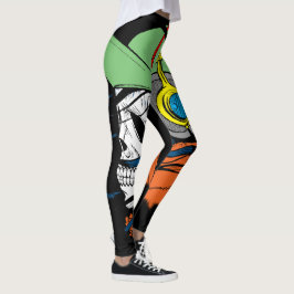 Legging Crânio com cabelo longo, o boné verde e os fones