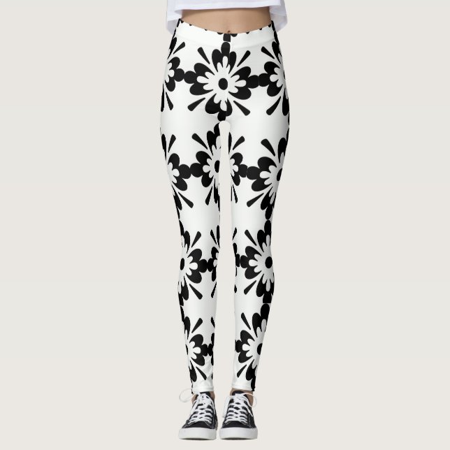 Legging Desenho Floral Preto e Branco Grande (Frente)