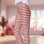 Legging Dia de os namorados com risca vermelha e branca<br><div class="desc">Celebrar a época do amor em estilo com estas Leggings de Dia de os namorados Striped Red e White. Apresentando um padrão vibrante vermelho e branco de riscas, essas leggings são perfeitas para adicionar um fedor festivo ao seu guarda-roupa de Dia de os namorados. Quer você esteja indo para uma...</div>