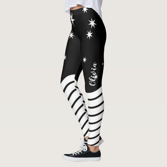 Legging Estrelas brancas pretas, monogramas, listras gráfi (Esquerda)