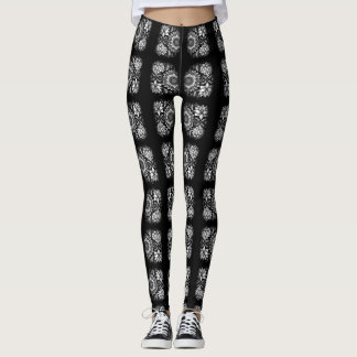 Legging Flores de Lotus e Mandalas a preto e branco