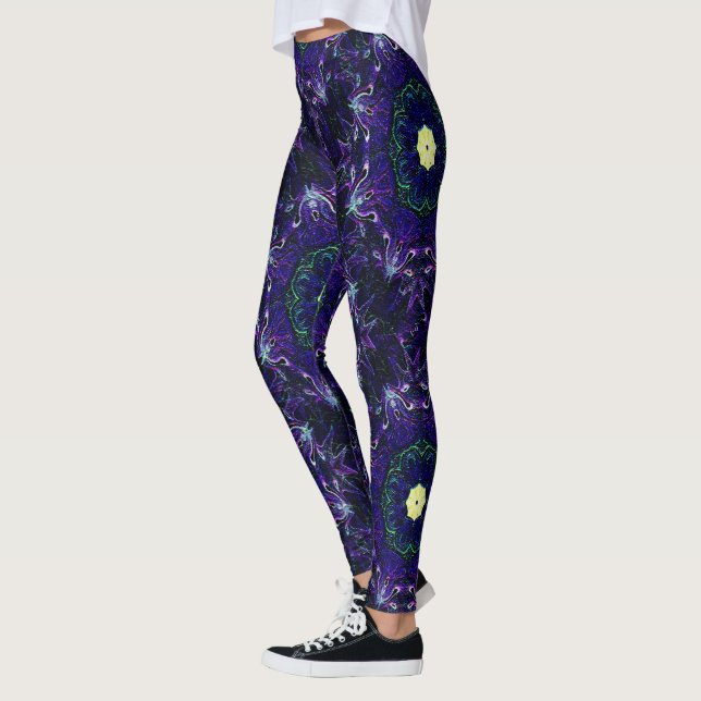 Legging Flores Noturnas....... (Esquerda)