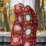 Legging Folga escandinava sobre padrão vermelho celeiro<br><div class="desc">Elegância Nórdica: Adicione um toque de encanto rústico ao seu guarda-roupa com estas leggings Folk Escandinavas! Apresentando um padrão ousado e vibrante inspirado pelos designs nórdicos tradicionais, essas leggings são perfeitas para dias casuais e visto confortável. Confortável e na moda, eles trazem um talento único e colorido para sua aparência....</div>