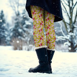 Legging Holly e Berries no Natal Festivo Rosa<br><div class="desc">Este retrô festivo mostra a mão desenhada sagrada e as bagas em rosa macio para aquele sentimento confortável e tradicional de feriado com uma dica de capricho. Arte original de Malissa Melrose.</div>