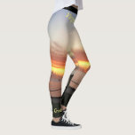 Legging Ilhas Virgens Tropicais Sunset Personalizam<br><div class="desc">Aproveite a beleza de uma noite brilhante Sunset todos os dias da Ilha de Ruas Caribes. Croix US Virgin Islands na beira-mar. Ele pode ser personalizado para se adequar às suas ocasiões,  eventos ou lugares. © Denise Bennerson,  fotógrafo</div>