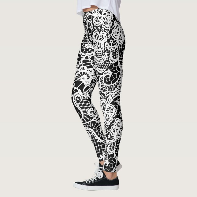 Legging Lace Branco Em Preto (Esquerda)