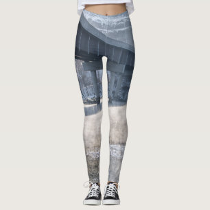 Legging Lago Taneycomo Foggy Winter Fisheries