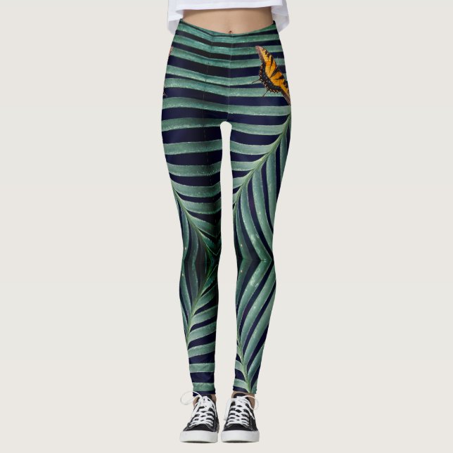 Legging Linda Borboleta Em Uma Folha (Frente)