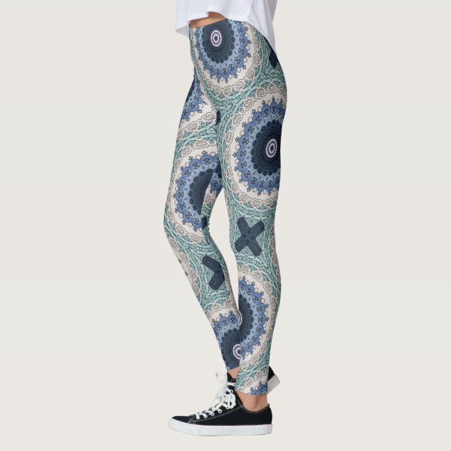 Legging Mandala Azul e Teal com Simetria Geométrica (Esquerda)