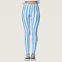 Modelo elegante moderno das cores brancas azuis