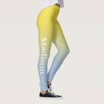Legging Na moda no Gradiente Amarelo a Azul Claro<br><div class="desc">O gradiente amarelo-claro a azul-claro apresenta um nome personalizado em uma fonte de serif na moda branca descendo pela parte externa da perna direita. Personalize-o com seu nome na barra lateral e adicione uma aparência moderna e colorida ao seu guarda-roupa. Para ver o design de ombré chic em outros itens,...</div>