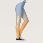 Legging Na moda no Gradiente Azul Claro para Laranja<br><div class="desc">O gradiente azul claro a laranja apresenta um nome personalizado em uma fonte de serif na moda branca descendo pela parte de fora da perna direita. Personalize-o com seu nome na barra lateral e adicione uma aparência moderna e colorida ao seu guarda-roupa. Para ver o design de ombré chic em...</div>