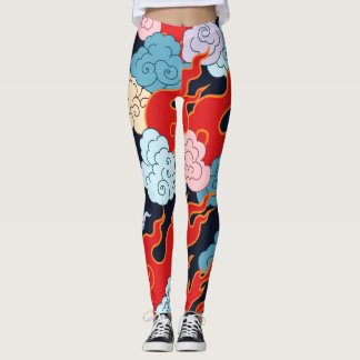 Legging Nuvens, Chamas: Padrão de Vintagem Negra.