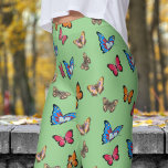 Legging Padrão de borboletas coloridas<br><div class="desc">Abrace a Beleza: Flutue sem esforço através do seu dia com essas belíssimas leggings de borboletas! Negros, bonitos e projetados para conforto, são perfeitos para adicionar um toque de beleza inspirada na natureza ao seu guarda-roupa. Perfeito para excursões casuais ou dias relaxados em casa, essas pernas certamente virarão cabeças. Pegue...</div>