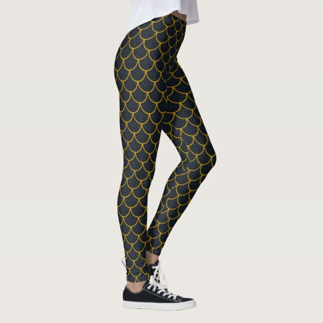 Legging Padrão de Escala Preto e Dourado (Direita)